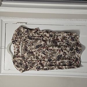 Size L, v-neck blouse